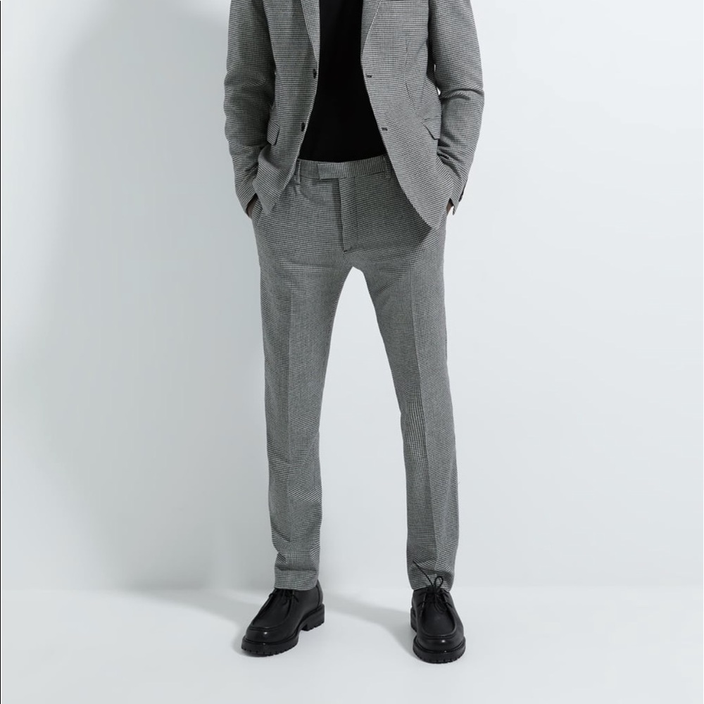 Zara Men’s Textured Houndstooth Pants